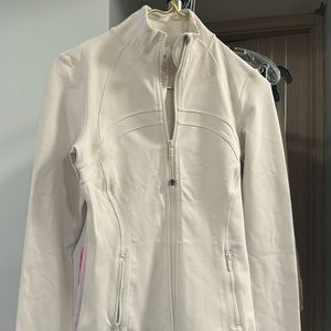 NWT!!! Lululemon Define jacket Luon color Bone
